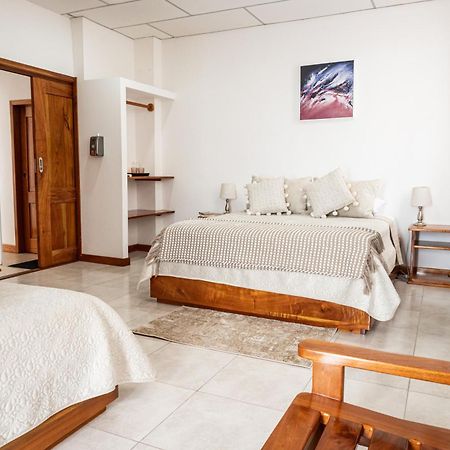 Hotel Ayre By Baltra Puerto Ayora  Extérieur photo