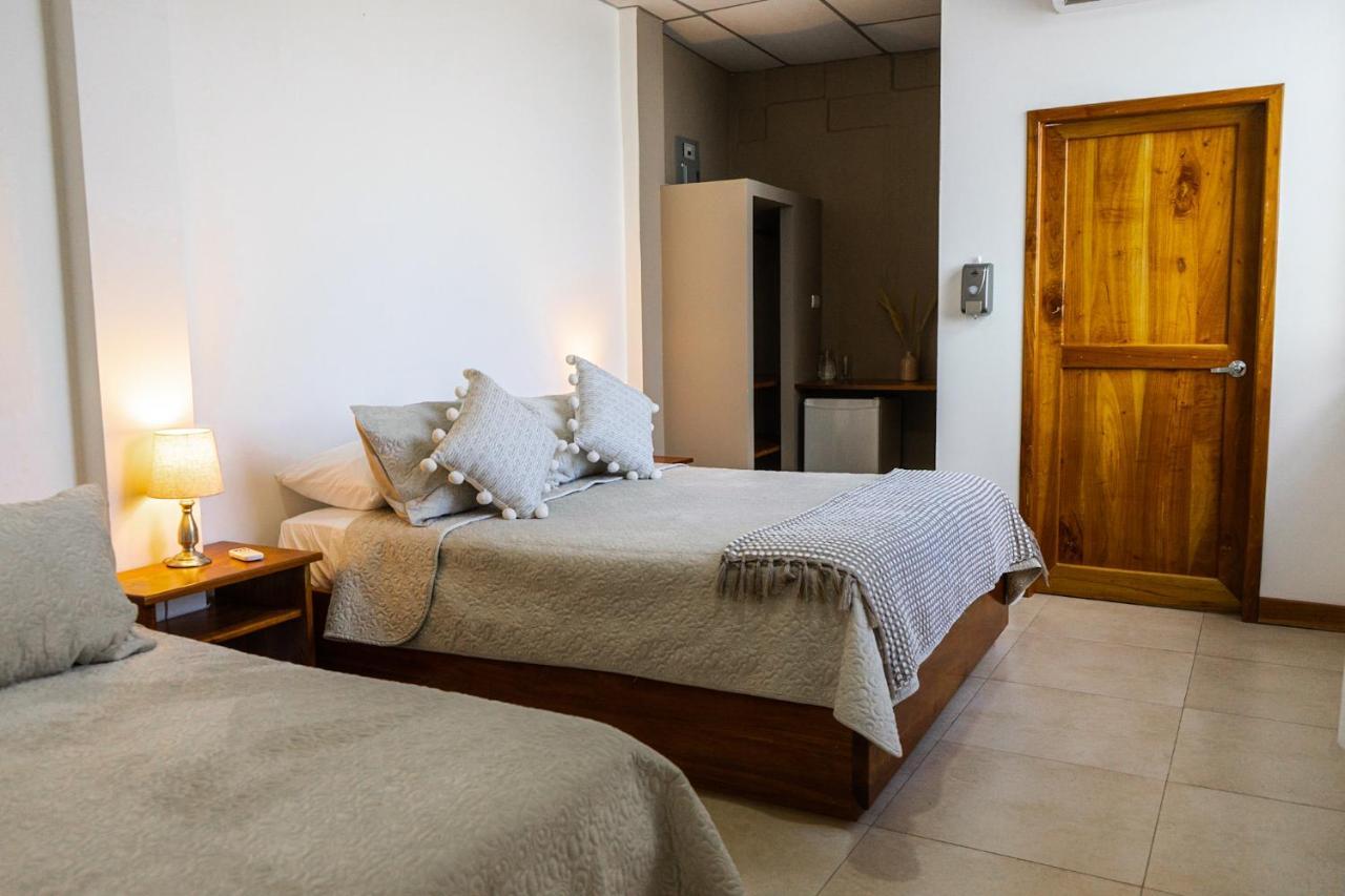 Hotel Ayre By Baltra Puerto Ayora  Extérieur photo