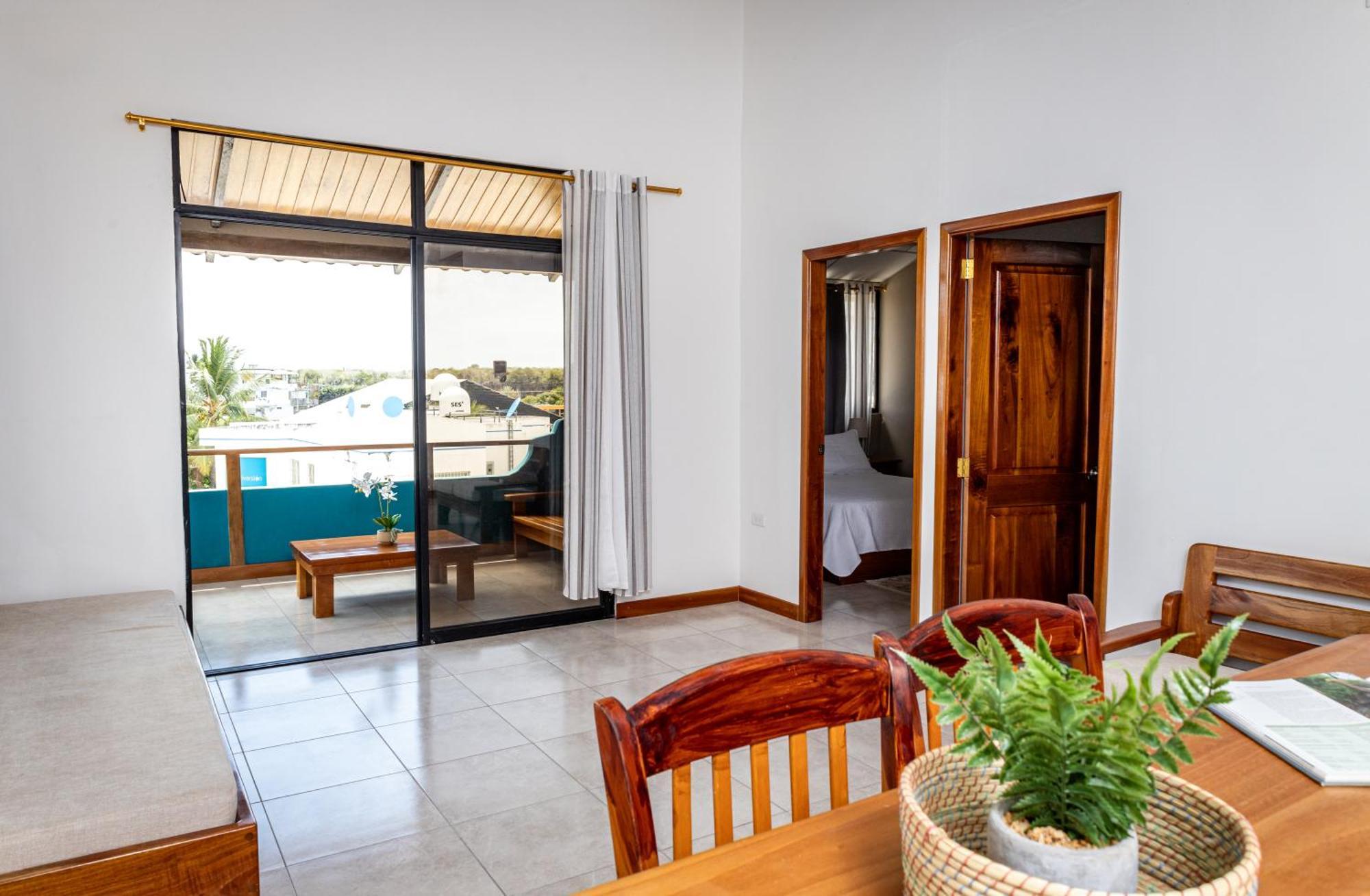 Hotel Ayre By Baltra Puerto Ayora  Extérieur photo